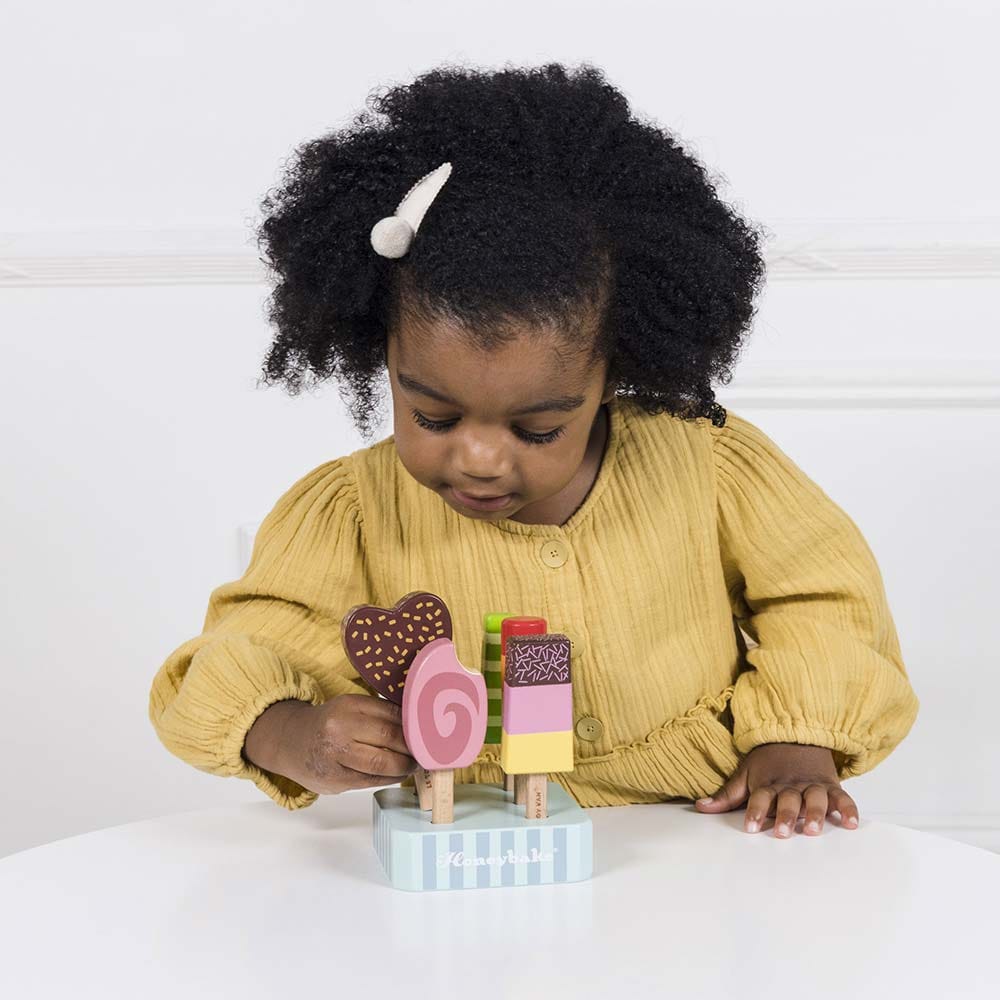 Drewniane-lody-na-patyku-zestaw-zabawka-dla-dzieci-lodziarnia-Le-Toy-Van-4 Drewniane lody na patyku zestaw, zabawka dla dzieci, lodziarnia, Le Toy Van