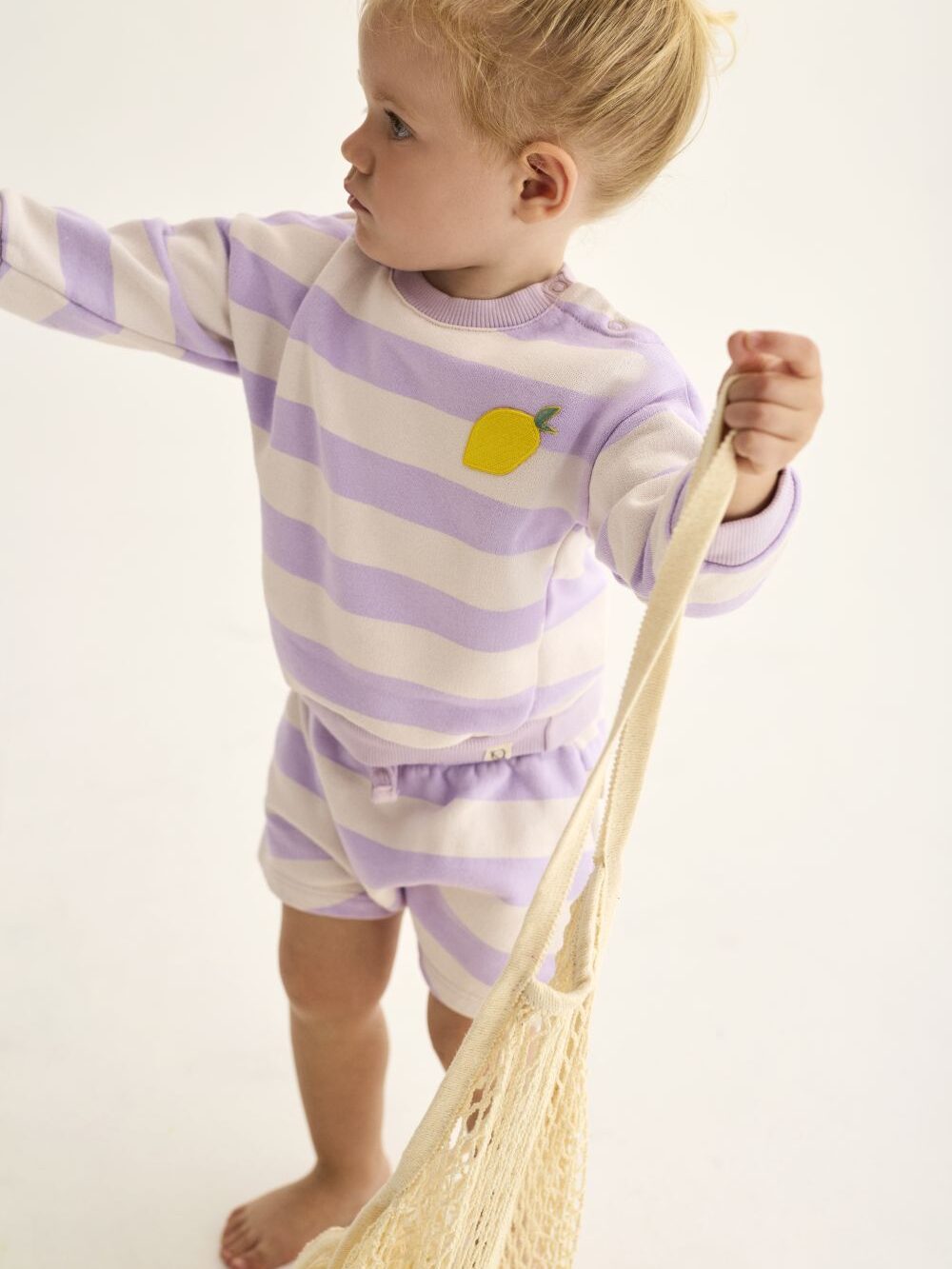 bynela-pl-cozmo-CALI330s6-lavender-striped-cotton-fleece Szorty niemowlęce z miękkiej bawełny I Cozmo SS26