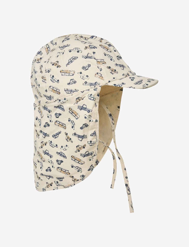 www.bynela.pl:sklep:czapka-letnia-z-daszkiem-i-oslona-karku-en-fant-bawelniana-wzor-samochody:.jpg Czapka letnia z daszkiem i osłoną karku– bawełniana, wzór samochody