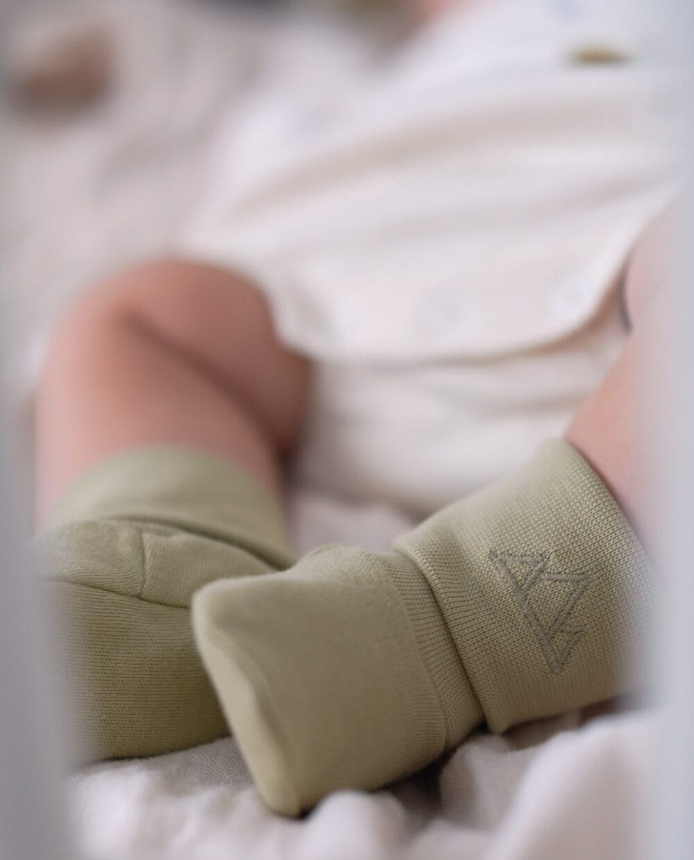 Buciki niemowlęce z bawełny organicznej | Khaki