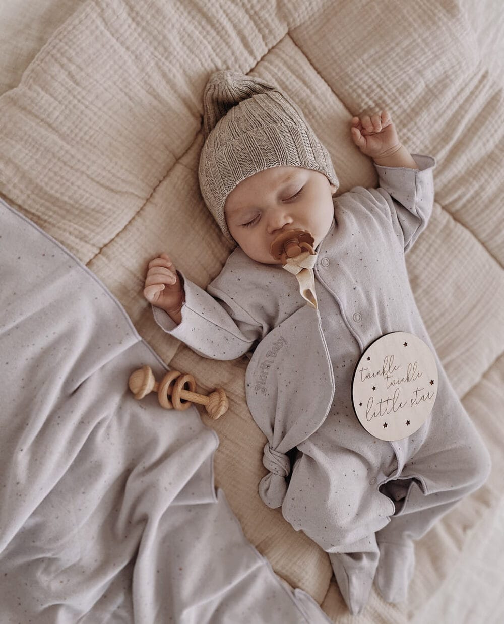 Organiczny rampers niemowlęcy Fiolet