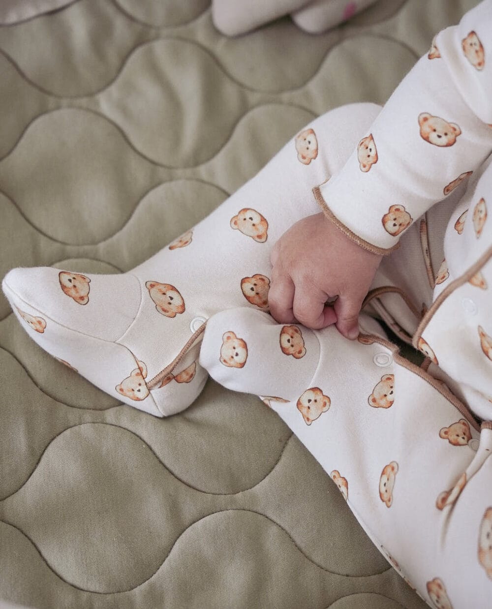 Pajacyk niemowlęcy z bawełny organicznej | Misie