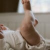 Rampers niemowlęcy z bawełny organicznej | Jasny beż