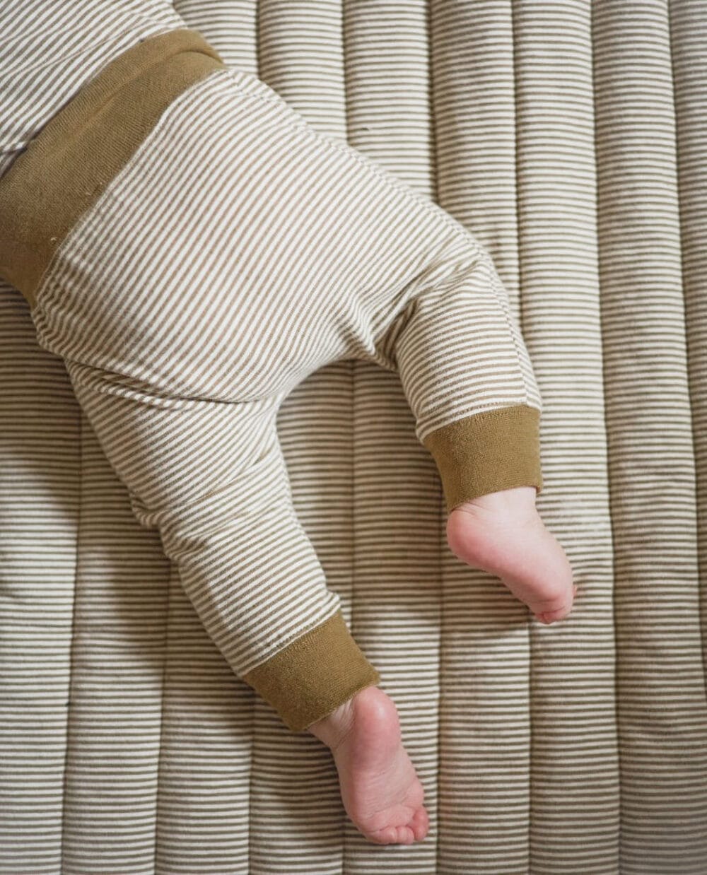 Diseño sin título - 88 Spodnie niemowlęce z bawełny organicznej | Toffee