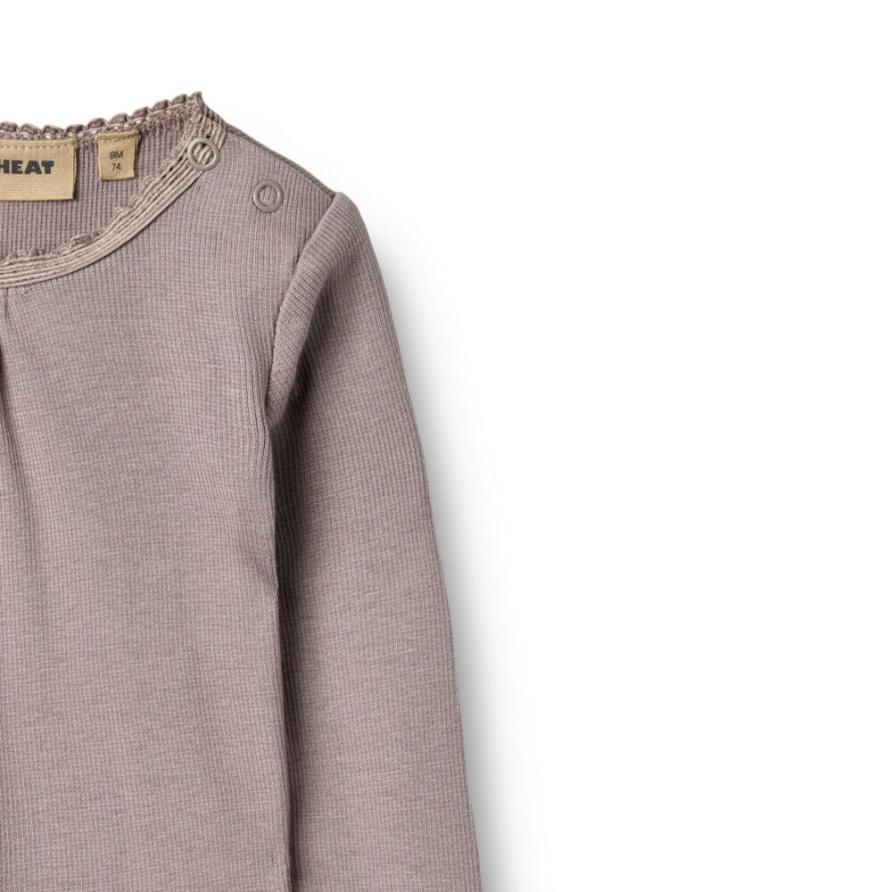 www.bynela.plsklepwheat-lotta-prazkowane-body-niemowlece-z-bawelny-organicznej-longsleeve 03 Body niemowlęce z bawełny organicznej Wheat