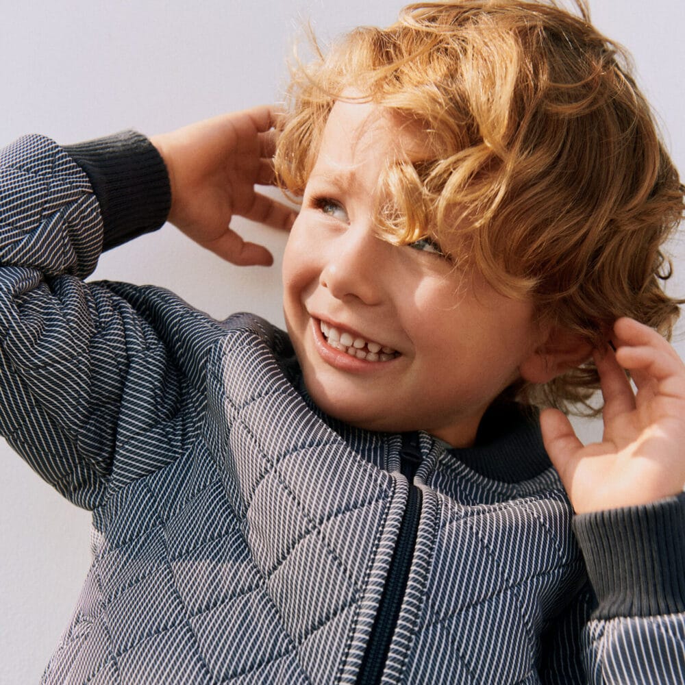 Lekka kurtka termo dla dziecka