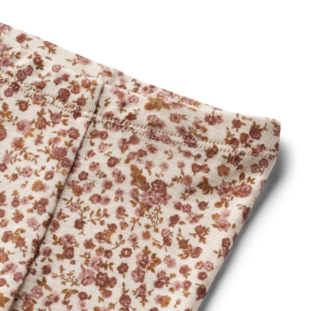 www.bynela.plsklepwheat-welniane-legginsy-niemowlece-merino-68-80-rose-flowers 03 Wełniane legginsy niemowlęce merino