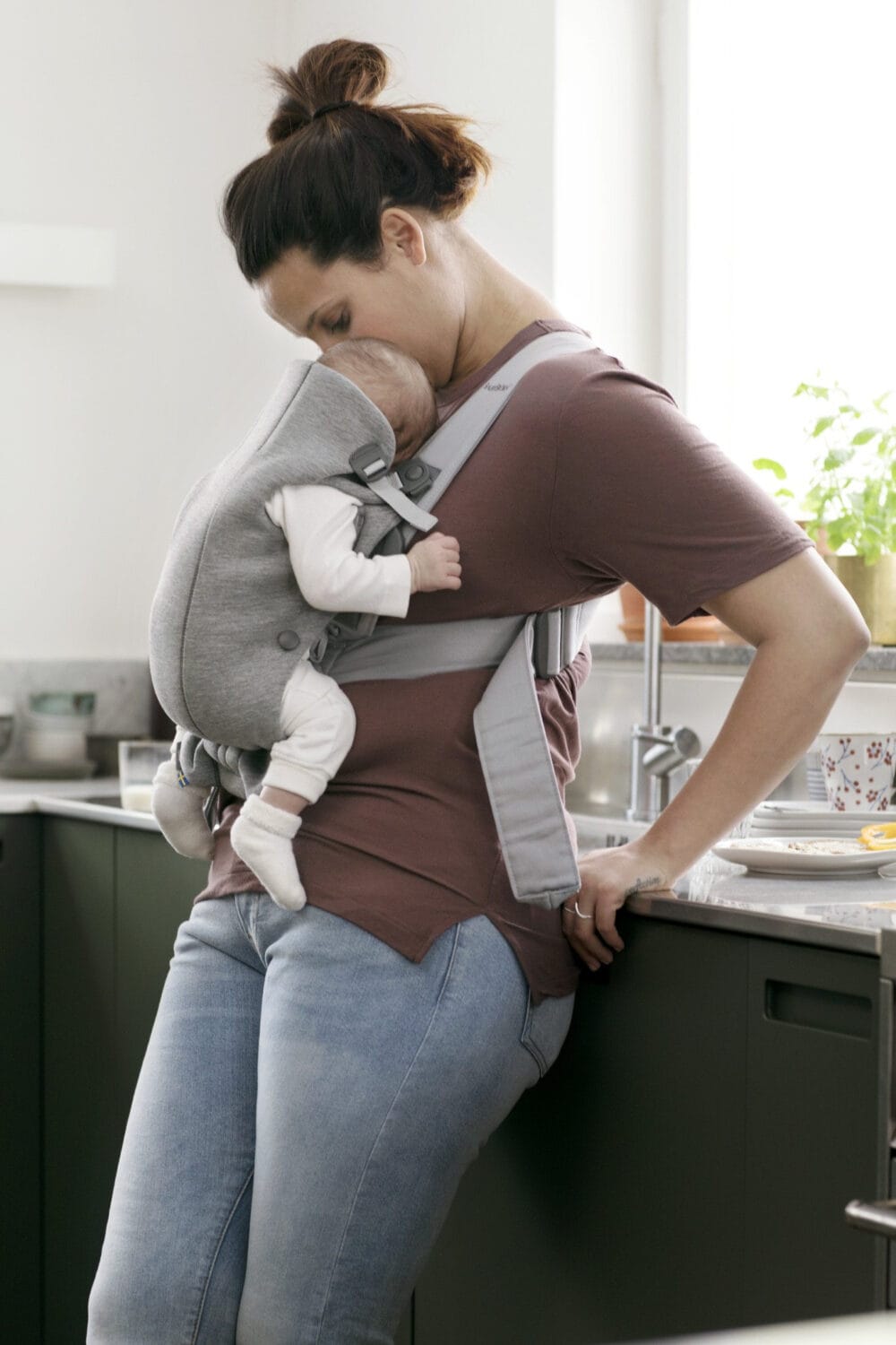 BABYBJORN MINI 3D Jersey – nosidełko, Jasny szary