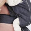 BABYBJORN MINI 3D Mesh – nosidełko, Antracytowy