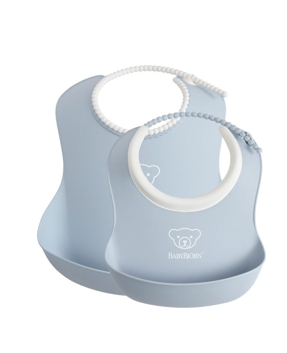 BABYBJORN - zestaw śliniaków mały/duży - Powder Blue BABYBJORN - zestaw śliniaków mały/duży - Powder Blue