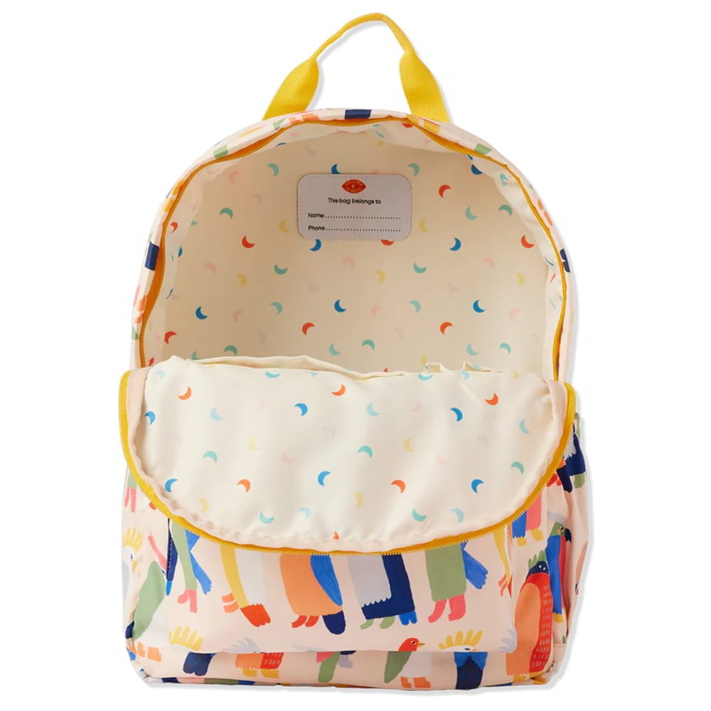 bynela-halcyon-large-backpack-flamin-galah-03 Plecak dziecięcy do przedszkola z kolorowym motywem